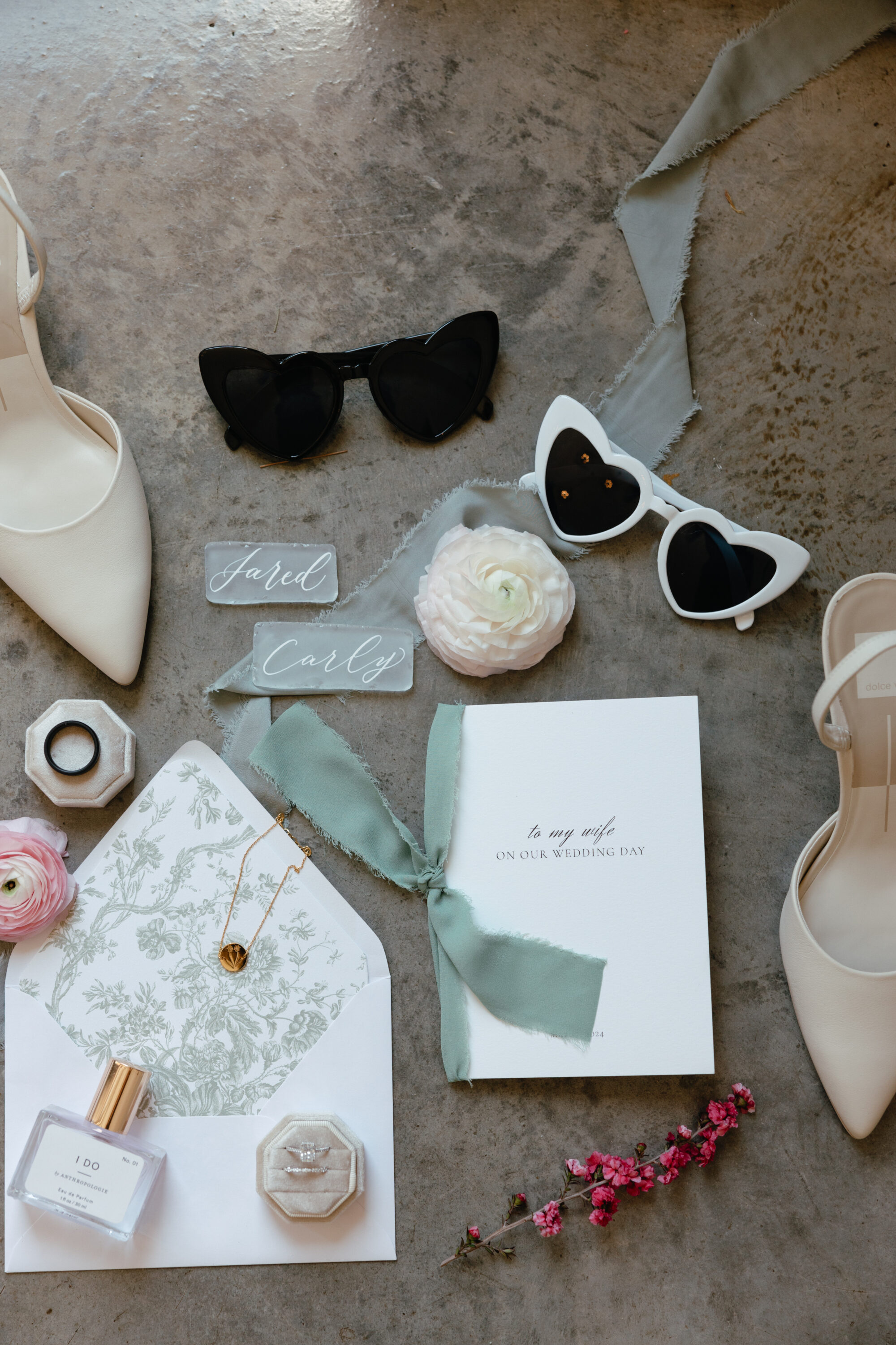 Lapointe Events Venue, real wedding shot by Jenna Swanson Photography
Wedding detail shots