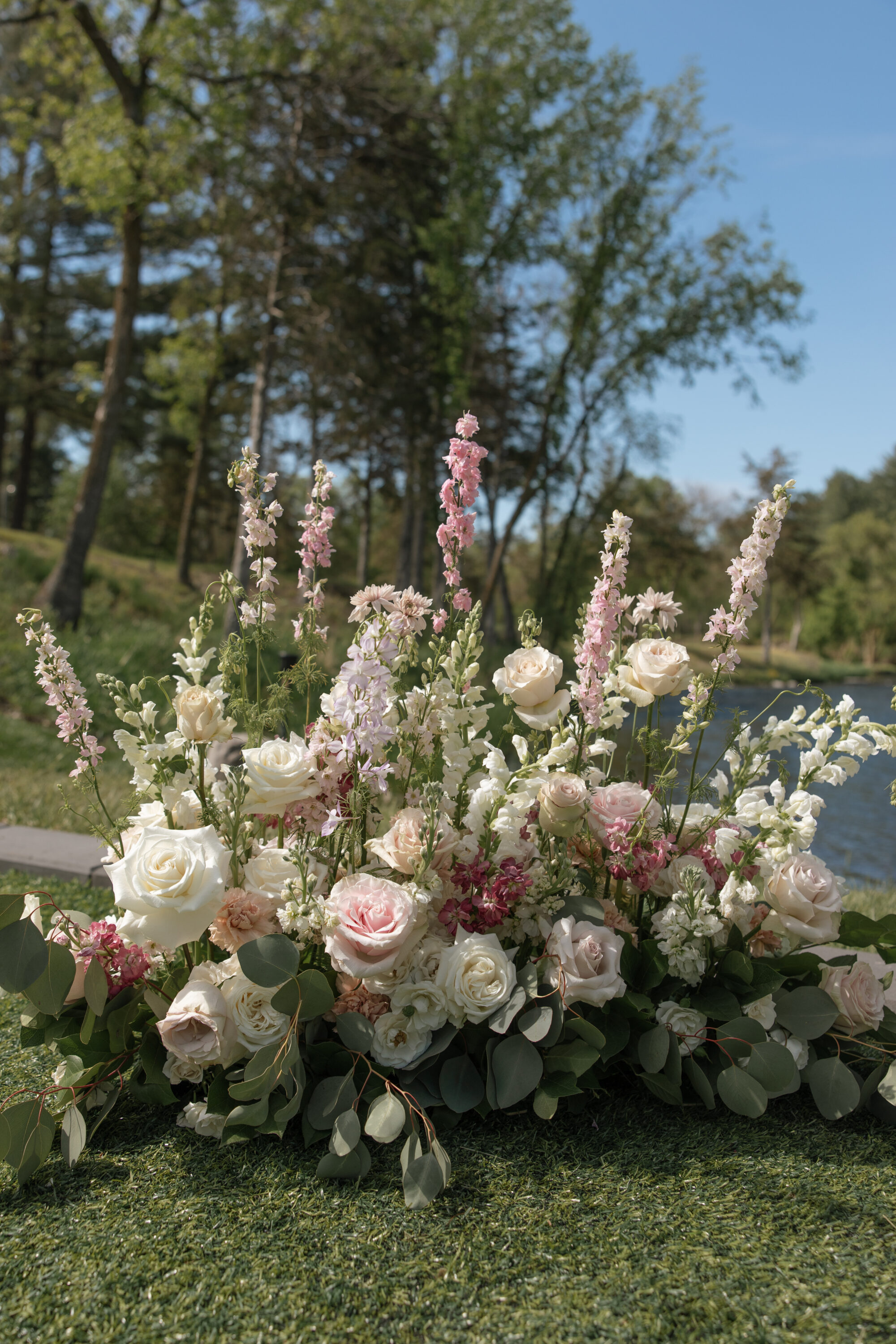 La Pointe Events real wedding shot by Jenna Swanson Photography
Venue details